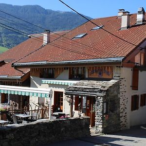 Auberge De Cassiel